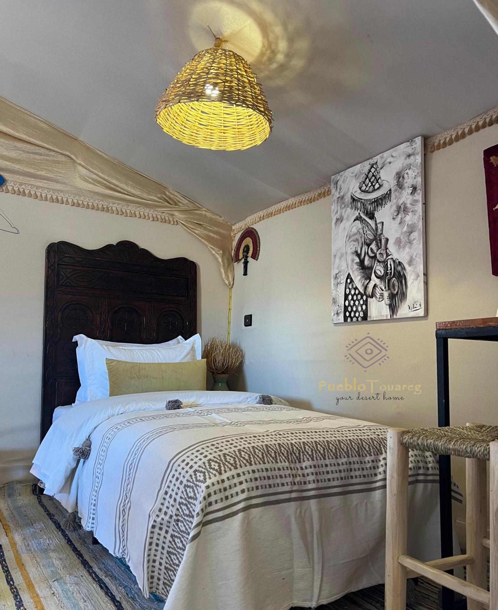 Pueblo Touareg - Private Tents Merzouga Extérieur photo
