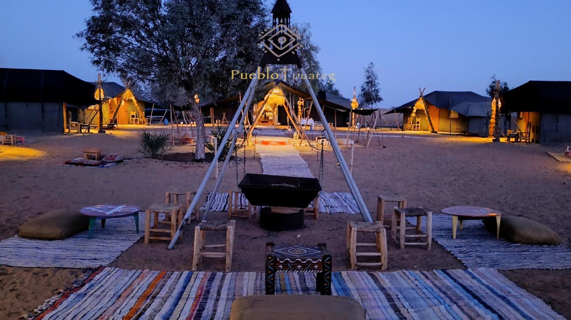 Pueblo Touareg - Private Tents Merzouga Extérieur photo